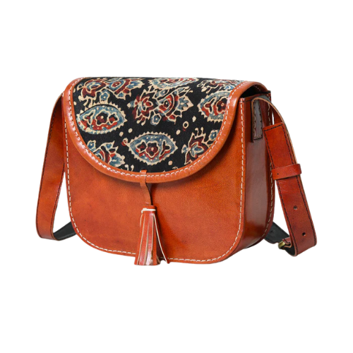 Handcrafted Leather Crossbody Bag - Image 2